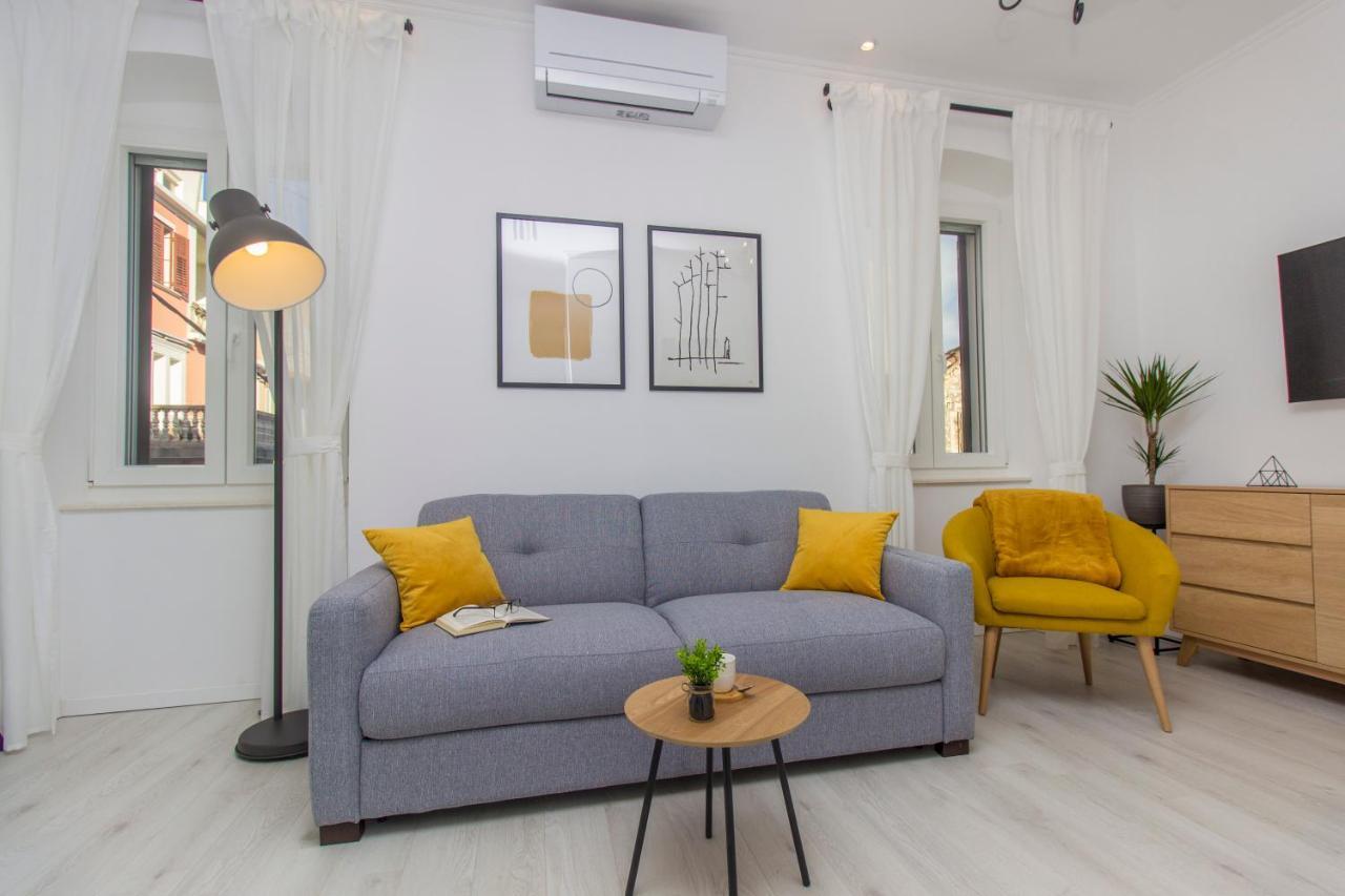 Apartment Ena ,City Center Sibenik Exterior photo
